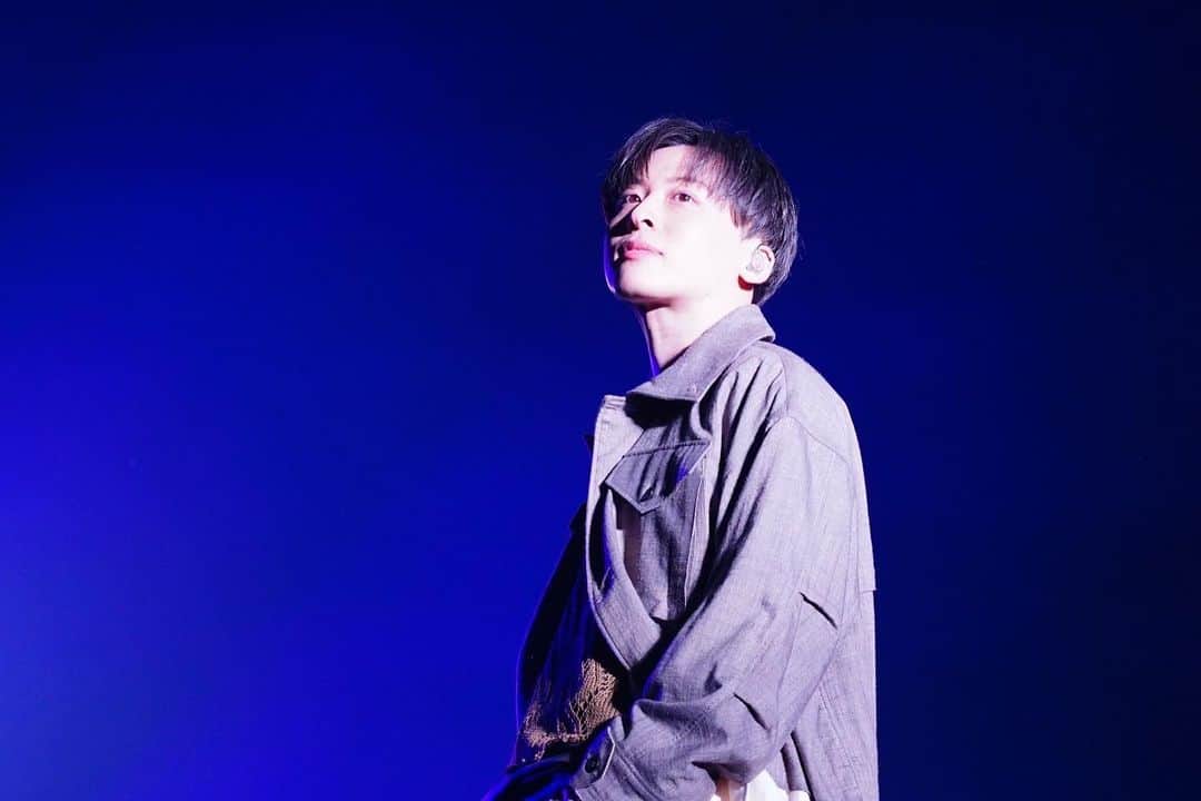 工藤大輝のインスタグラム：「Thank you TGC WAKAYAMA🍊  久々の和歌山、楽しかったです。 何年振りだろうか。 とにかく皆さん温かくて最高でした。 そして声が出せるようになっているということに少しずつ実感が湧いてきています。  ありがたいことにTGCは東京も出させて頂くので皆さん是非遊びに来てくださいな。」