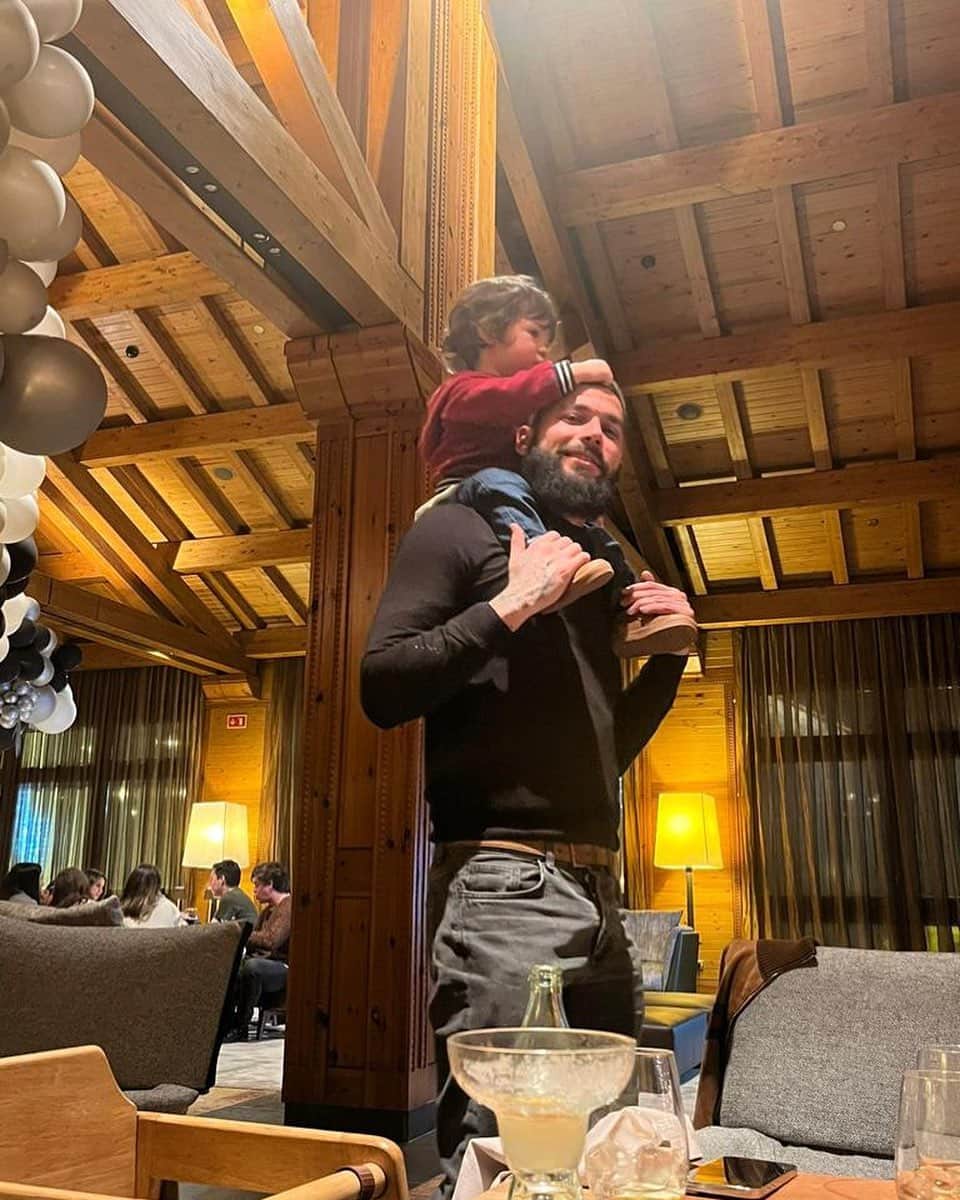 ホタのインスタグラム：「My little prince 🫅❤️」