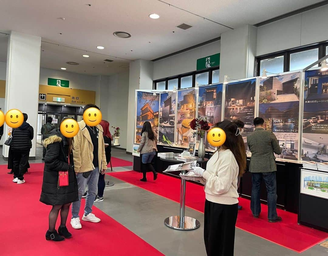 ザウス住宅プロデュースさんのインスタグラム写真 - (ザウス住宅プロデュースInstagram)「【ZAUSイベント】  『大阪オートメッセ2023』最終日  『ZAUS』ガレージハウスのプロデュースについて、プロデューサーが直接ご紹介しております。  パンフレットを配布中です！！ ぜひお手にお取りご覧くださいませ✨  ZAUS GARAGE HOUSE 【5号館】  　　 #garagehouse#garage#car #home#architecture#design#zaus #大阪#オートメッセ#インテックス大阪 #5号館#OAM#2023#3日目 #nissan#gt-r#nismo #プロデューサーに相談しに行こう #ザウス#ガレージハウス#イベント#パンフレットご覧ください#建築#建築家との家づくり#暮らしを楽しむ」2月12日 12時08分 - zaus_producer