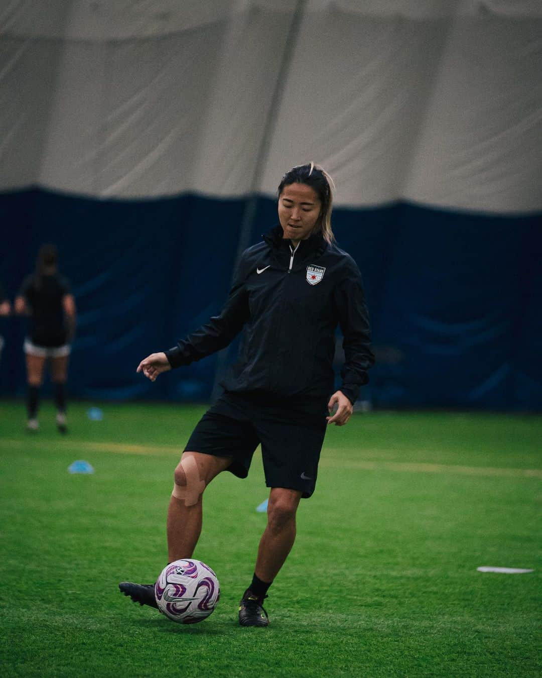 大儀見優季さんのインスタグラム写真 - (大儀見優季Instagram)「Same city, different tunes 🤙🏼  Play some beats with my Rock’n’Rollers @chicagoredstars   #mkot #chicagograffiti #chicagogram」2月12日 7時24分 - yuki_nagasato