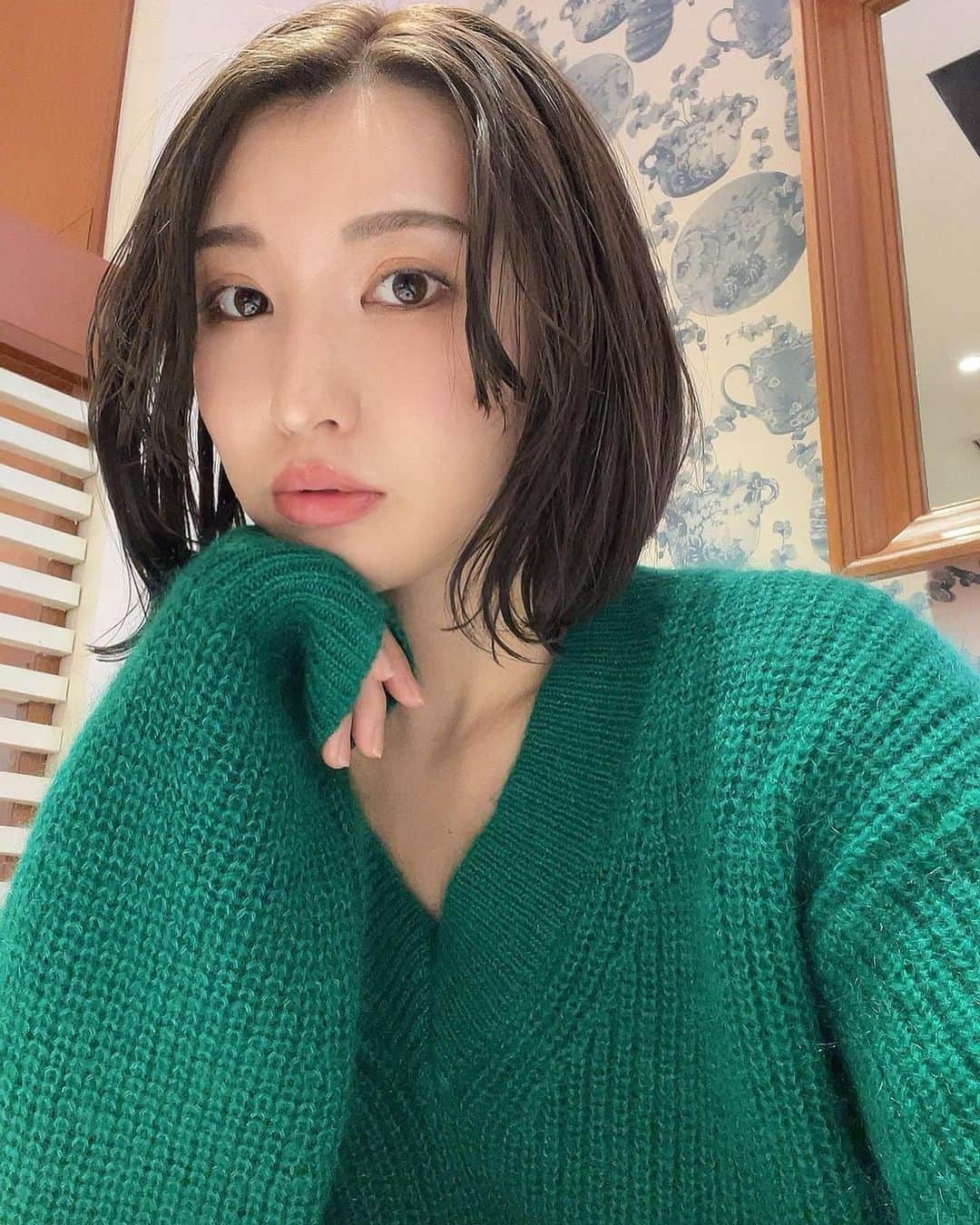 夏希みなみのインスタグラム：「髪色変えました🫶 今日は撮影会よろしくお願い致します🫶」