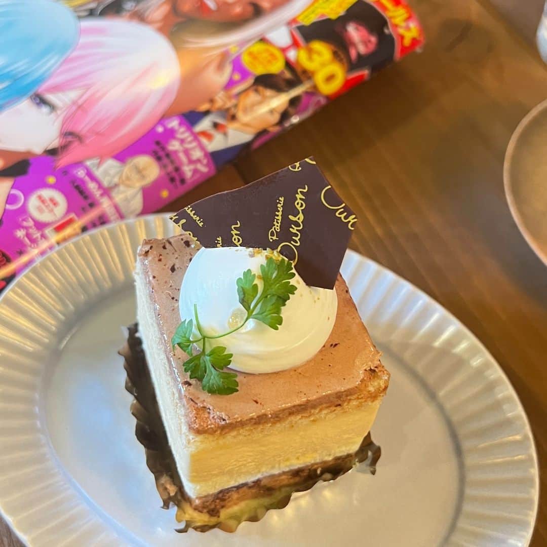 浅岡雄也さんのインスタグラム写真 - (浅岡雄也Instagram)「ケーキを注文！  ってすげえ久々な稀ガス。。。」2月12日 9時35分 - uyax_asaoka