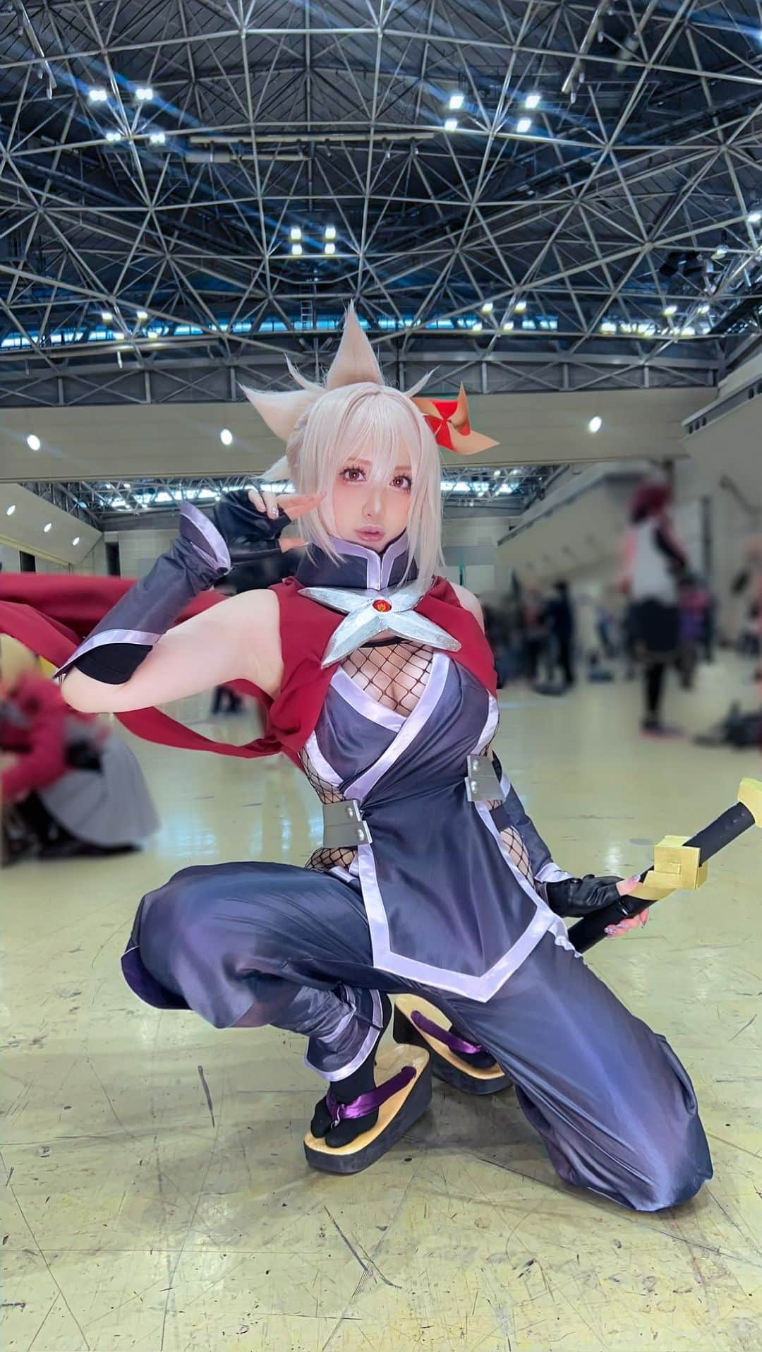 のインスタグラム：「あやかしトライアングル 風巻 祭里ちゃんのコスプレ  🤍  コミックマーケット101 #コミケ  #コスプレ  #コスプレ女子  #コミケコスプレ  #コスプレメイク  #コミケ101  #C101 #コミックマーケット   🤍  #あやトラ #あやかしトライアングル  #ayakashitriangle  #cosplay  #cosplayer  #cosplaysexy  #cosplaygirls  #cosplaygirl  #cosplayjapan  #cosplayanime  #cosplaymodel  #cosplaymakeup  #cosplaymodels  #wigshopmaple  #cosplaywig」