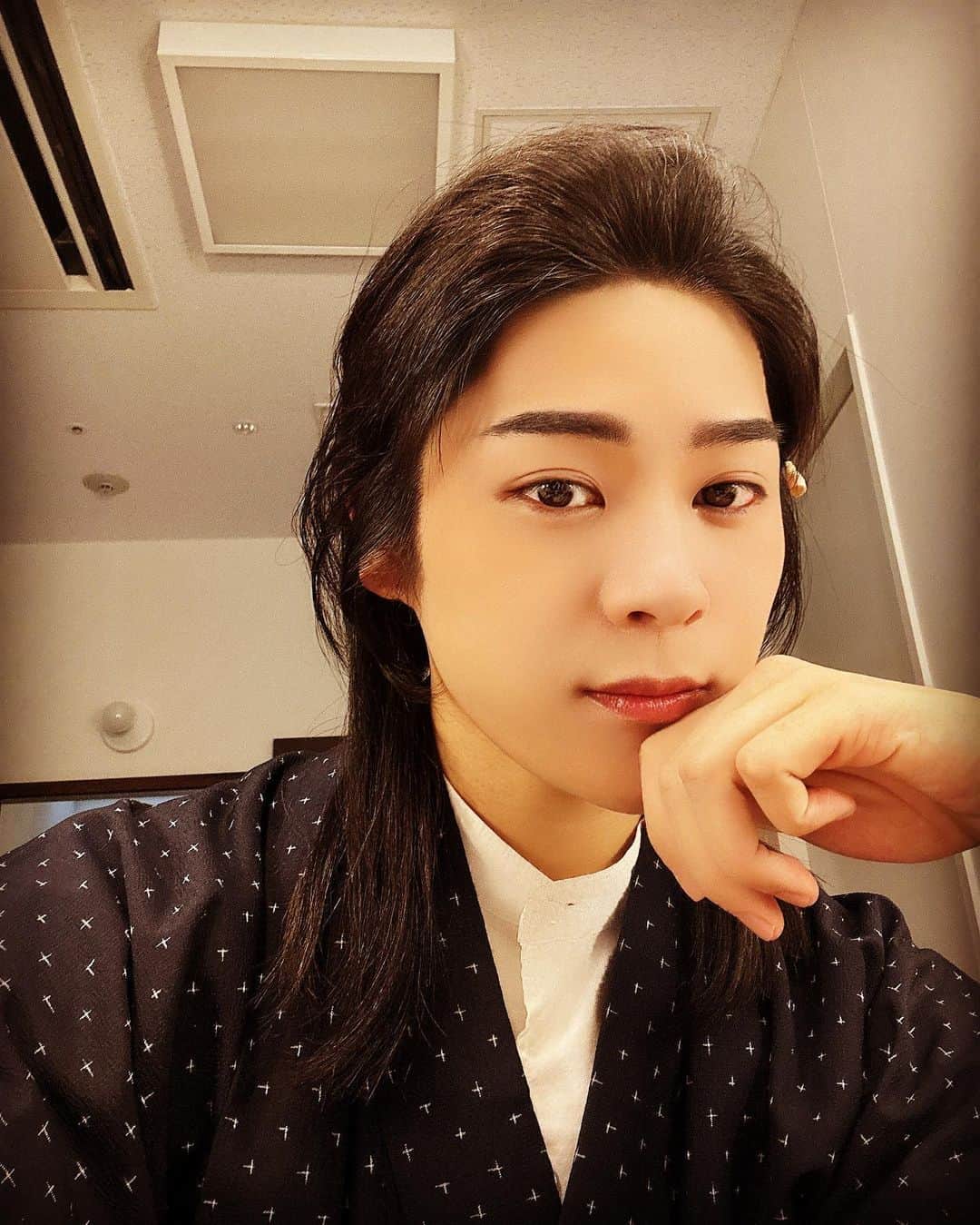 長田光平のインスタグラム：「華麗なるサギ師たち  本日の公演もありがとうございました🙇🏻‍♂️✨  楽しい‼️」