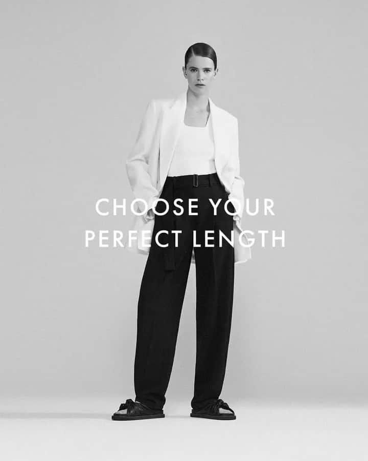 ジョゼフのインスタグラム：「Introducing shorter lengths.   From the perfectly tailored trouser to effortless dresses and skirts, a selection of key seasonal styles are now available in two length options so you can select the fit that works best for you.  Shop exclusively online in the link in bio.   #JOSEPHfashion」