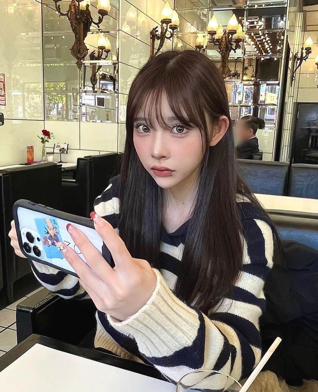 のインスタグラム：「《休日コーデ☕️💕》⁠ *⠀⠀⠀⠀⠀⠀⁠⠀⁠⠀⁠⠀⁠⠀⁠ 今回ご紹介させて頂きますのは!!👀❤️⁠⠀⁠⠀⁠⠀⁠⠀⁠ ゆるめさん<@yy0904._> の素敵なお写真📸⠀⁠⠀⁠⠀⁠ *⠀⁠ お洒落なコーデでかわいいですね😍☀️ こんな美人さんとカフェ行ってみたいですね☕️💗 *⠀⁠⠀⁠⠀⁠⠀⁠⠀⁠ ゆるめさん<@yy0904._> 素敵な投稿をありがとうございました☺️📸✨⠀⁠ ゆるめさんのアカウントには他にも素晴らしい投稿が沢山ありますので是非覗いてみてくださいね💁‍♀️💙⁠ ⁠ ⠀⠀⁠⠀⁠⠀⁠⠀⁠ △▼△▼△▼△▼△▼△▼△▼△▼△▼ ⁠⠀⁠⠀⁠⠀⁠ ❤️🧡💛「ビジョビ (美女美容事情)」💚💙💜⠀⠀⠀⠀⠀⠀⠀⠀⠀⠀⠀⠀⠀⠀⁠⠀⁠⠀⁠⠀⁠⠀⁠⠀⁠ 👇掲載ご希望の方は👇⠀⠀⠀⠀⠀⠀⠀⠀⠀⠀⠀⠀⠀⠀⠀⁠⠀⁠⠀⁠⠀⁠⠀⁠⠀⁠ @b_b_j.jタグ付けと🖤 #ビジョビ ⁠⠀⁠ 🖤タグ付けお願いします⠀⠀⠀⠀⠀⠀⠀⠀⠀⠀⠀⠀⠀⠀⠀⁠⠀⁠⠀⁠⠀⁠⠀⁠⠀⁠ △▼△▼△▼△▼△▼△▼△▼△▼△▼ ⁠⠀⁠ #美女#美人#カフェ#休日コーデ #美容#小顔#お洒落#冬コーデ #インスタ美人#インスタ美女」