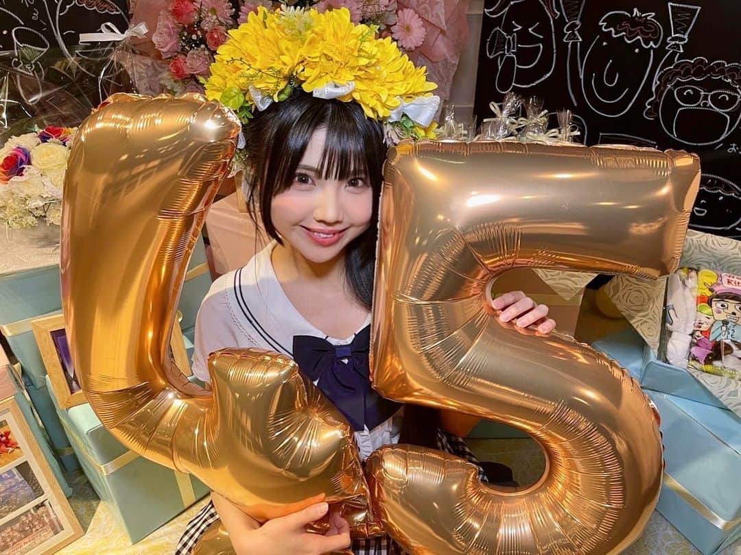 北川愛乃さんのインスタグラム写真 - (北川愛乃Instagram)「#北川愛乃生誕祭2023 オフショット 横version🌻𓂃 𓈒𓏸◌  #ske48 #idol #オフショット  #生誕祭 #生誕ディスプレイ  #絆 #花束 #ひまわり #黄色 #オレンジ  #花冠 #シュシュ #45」2月12日 19時06分 - kitagawayoshino