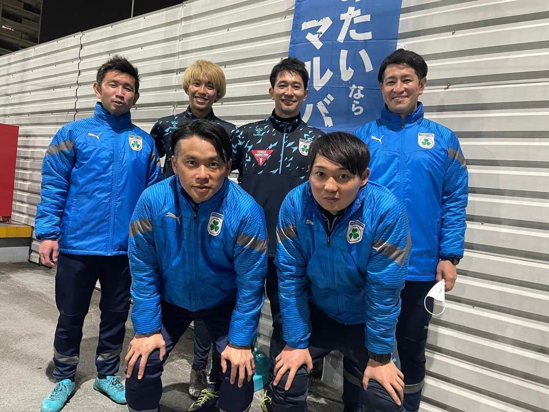 玉田圭司さんのインスタグラム写真 - (玉田圭司Instagram)「サッカースクールinビビット南船橋❗️ 本日はご参加いただき、ありがとうございました。 正直、しんどいですが（笑）子供達からそれ以上の何かを得ることができたような気がします🙋🏻‍♂️ そして、とても素晴らしい日となりました♪  @malva_soccer  #ビビット南船橋 #玉田圭司 #極めろ1vs1」2月12日 19時11分 - keijitamada_official