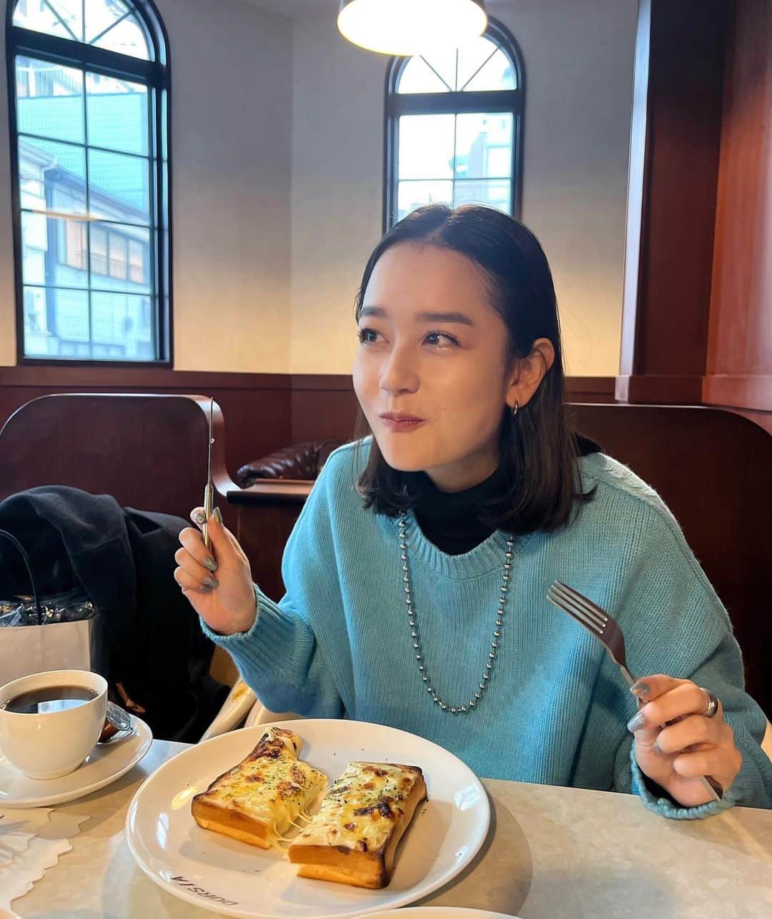 木村穂乃香さんのインスタグラム写真 - (木村穂乃香Instagram)「喫茶店だいすき。  気づいたらもう2月中旬🙄恐ろしい。。  #kobe#神戸カフェ #喫茶店#coffeetime #coffee」2月12日 23時30分 - 15honoka