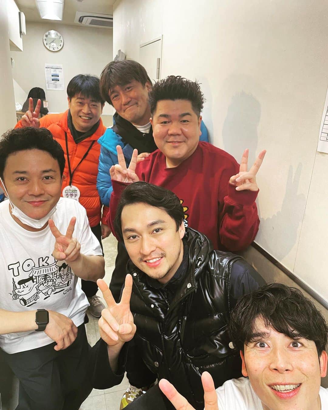 渡辺大のインスタグラム：「今日はゴリパラファンミーティングに参加してきました！最近は福岡でも東京でもお会いしてきて混乱しております😅笑 またコラボできる日を！と思いながら爆笑の嵐でした🌪  そしてその前はRRRを鑑賞🎥3時間、インド映画の世界にばっちりハマってしまいました🇮🇳独特の展開とクセ強ダンスと曲が頭から離れません😵あの振り付けを覚えたくてしょーがない🎵  #ゴリパラ見聞録 #RRR #クセ強セット」