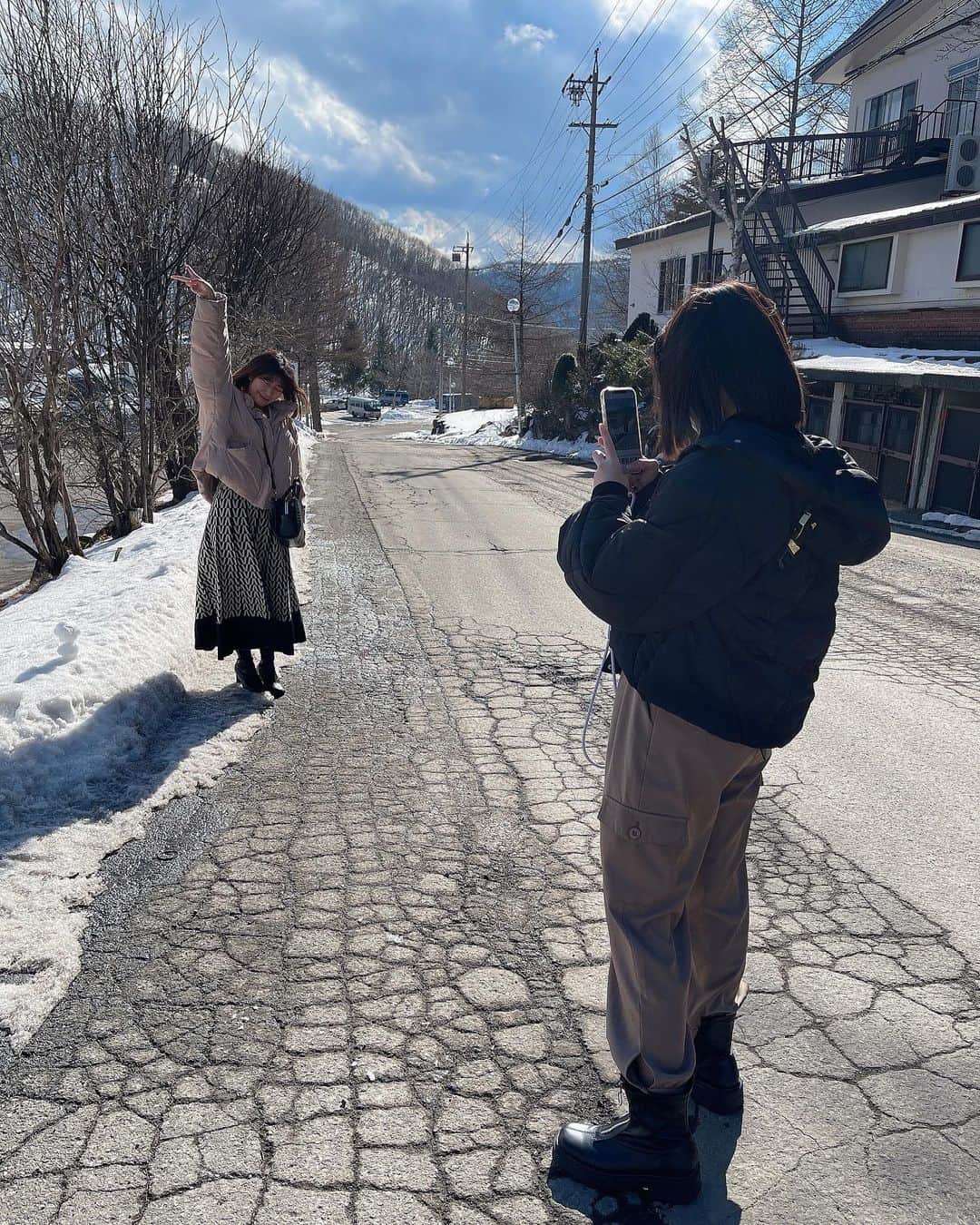 山口瑠璃さんのインスタグラム写真 - (山口瑠璃Instagram)「この前雪山行った。✌️」2月13日 1時00分 - chacha_ruri_