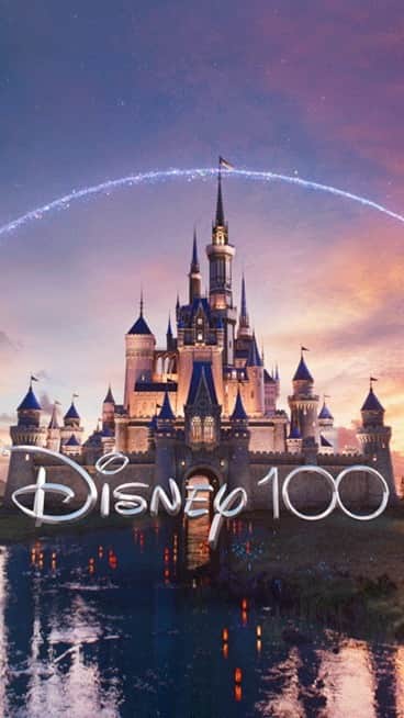 美女と野獣のインスタグラム：「You made this dream come true. #Disney100」