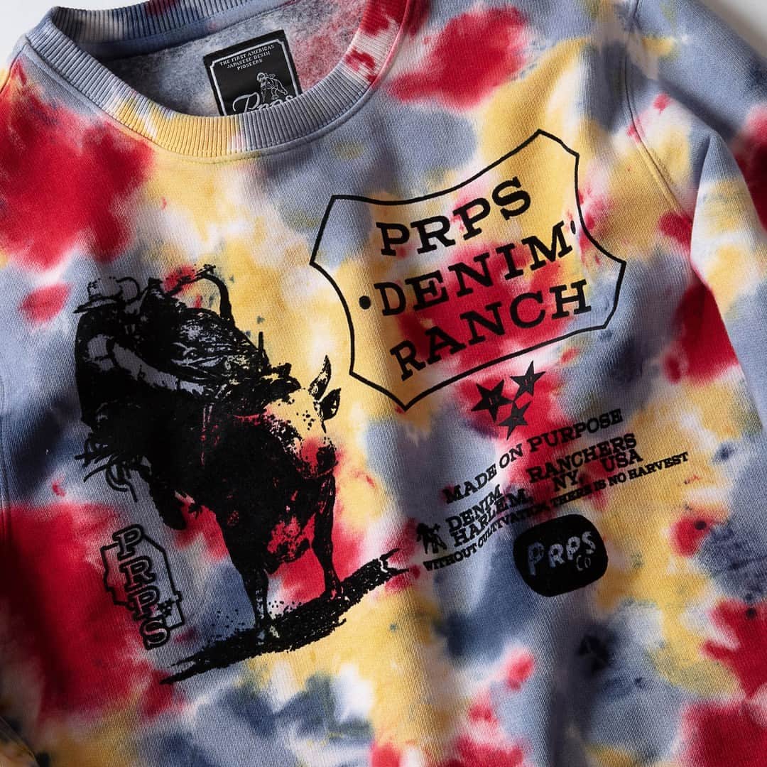 ピーアールーピーエスのインスタグラム：「Be bold in our tri-color, tie-dye crewneck.」