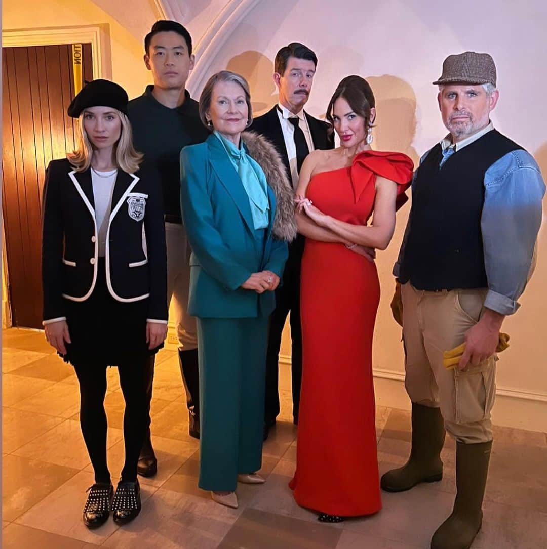 ブルック・バトラーさんのインスタグラム写真 - (ブルック・バトラーInstagram)「#WhoDunnit? Have you seen it yet? Heard the “Butler” did it #punintended Thank you @amt_agency」2月13日 8時09分 - brookieserene