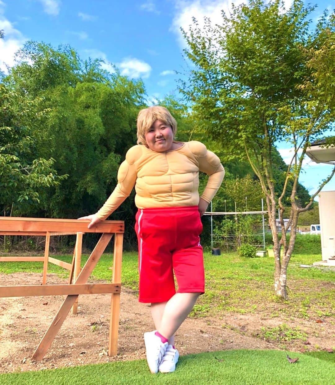 酒井藍のインスタグラム：「. ヘイッ‼︎‼︎‼︎‼︎  グッドモーニング‼︎‼︎‼︎‼︎‼︎  今週も、お互いムキムキになれるよう頑張ろーなー‼︎‼︎‼︎‼︎‼︎  #ムキムキ」