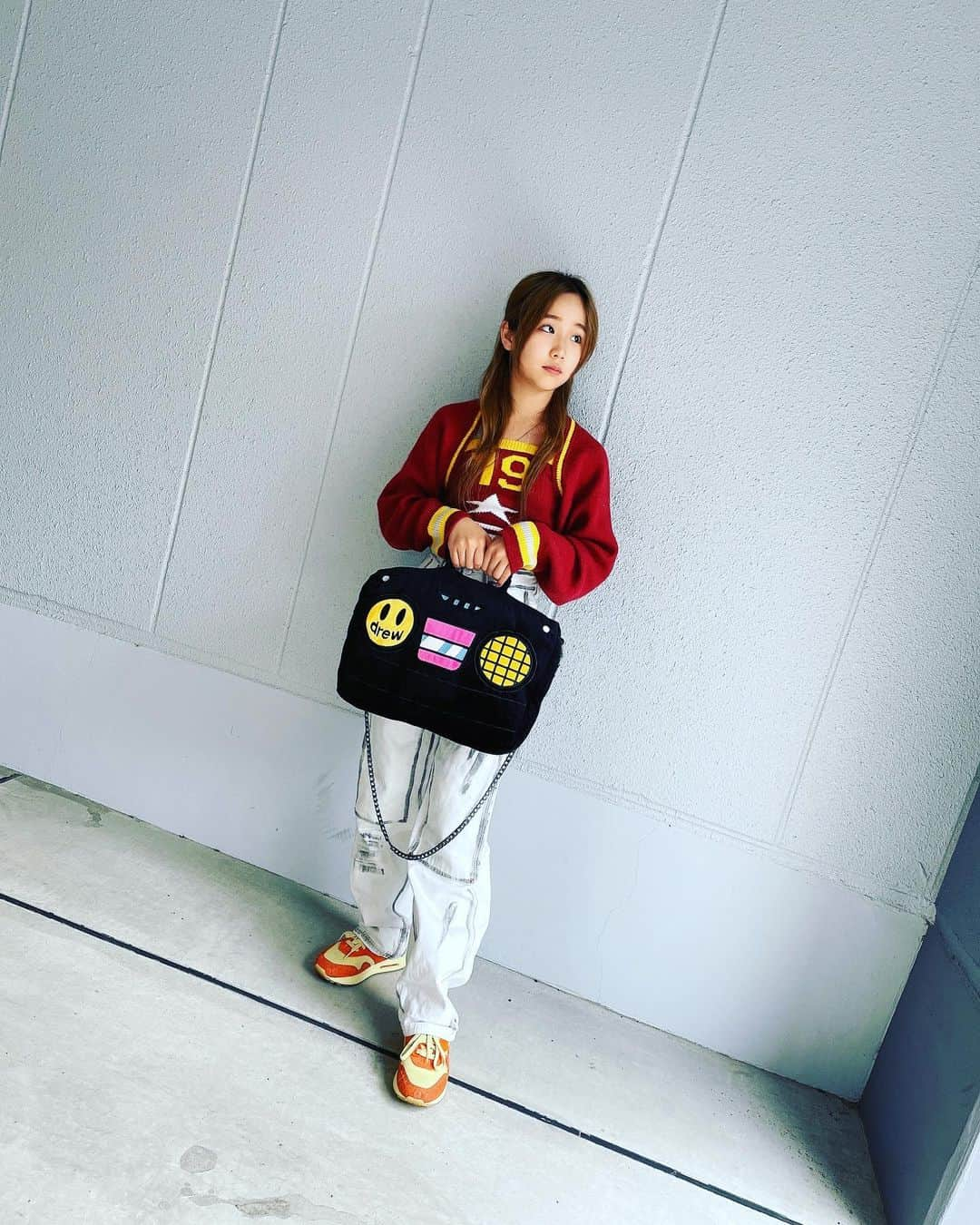 娘さんのインスタグラム写真 - (娘Instagram)「可愛いクソデカいバッグが届きました。今日からこれを枕にして寝ます。 #drewhouse」2月13日 13時05分 - morike_cyucky_musme