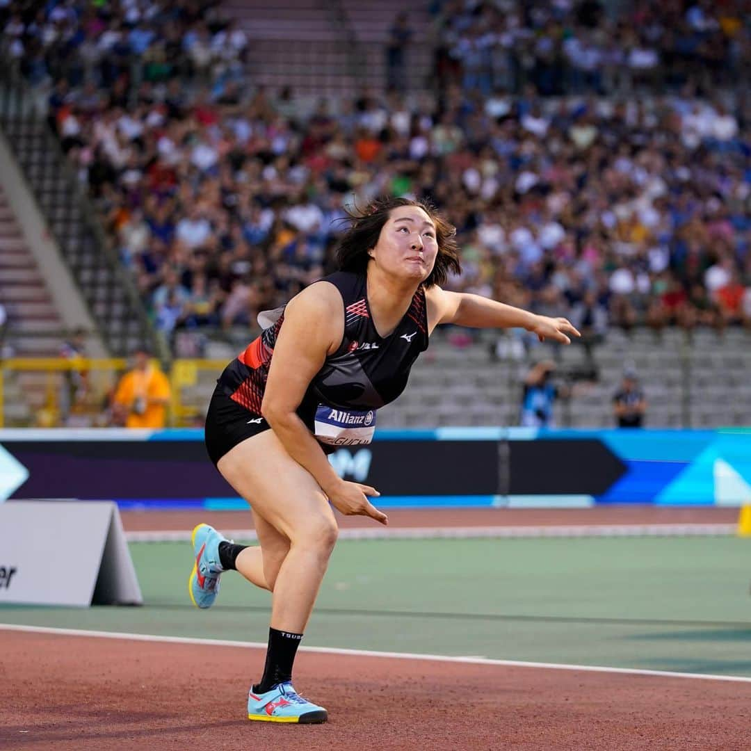 北口榛花さんのインスタグラム写真 - (北口榛花Instagram)「Watch that Javelin with an eagle eye 🦅  #DiamondLeague 💎 #BrusselsDL 🇧🇪  📸 @matthewquine」2月14日 0時11分 - giantbaby_paru