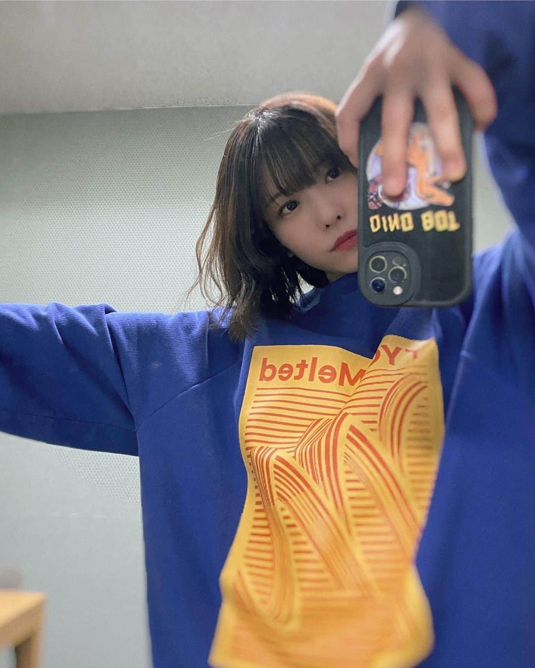 愛美のインスタグラム：「#ootd #てっぺんっワイワイ荘 #私服」
