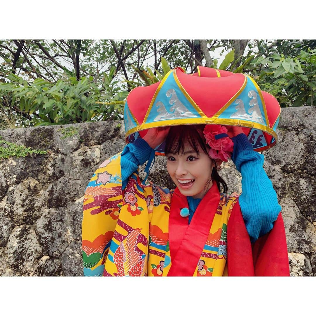 井本彩花さんのインスタグラム写真 - (井本彩花Instagram)「． 明日 2月14日(火) 日本テレビ “ヒルナンデス” にVTR出演させていただきます。  沖縄ロケ行ってきました🌺🌴  11時55分〜 放送ですので、 皆様お楽しみに✨  2週続けて放送ですので、 来週もよろしくお願いします。  コート @lilliancarat_official   セットアップ・ニット @resyuryu_official」2月13日 18時30分 - imoto_ayaka_official