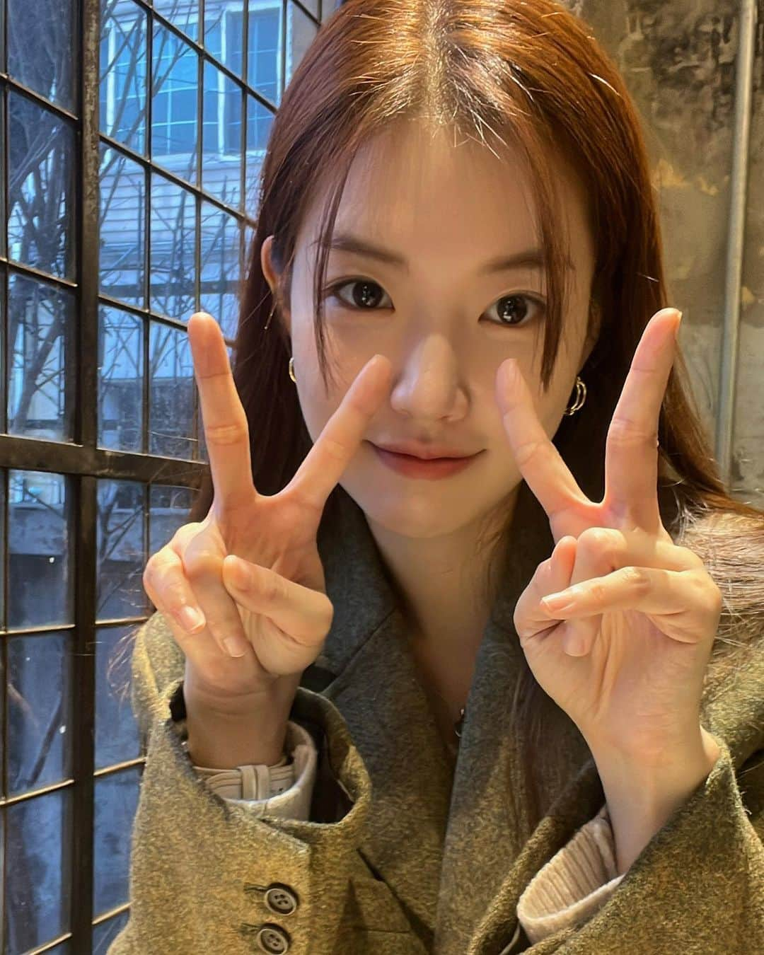 ユンソさんのインスタグラム写真 - (ユンソInstagram)「✌🏻쀠✌🏻」2月13日 19時24分 - yuns2o_