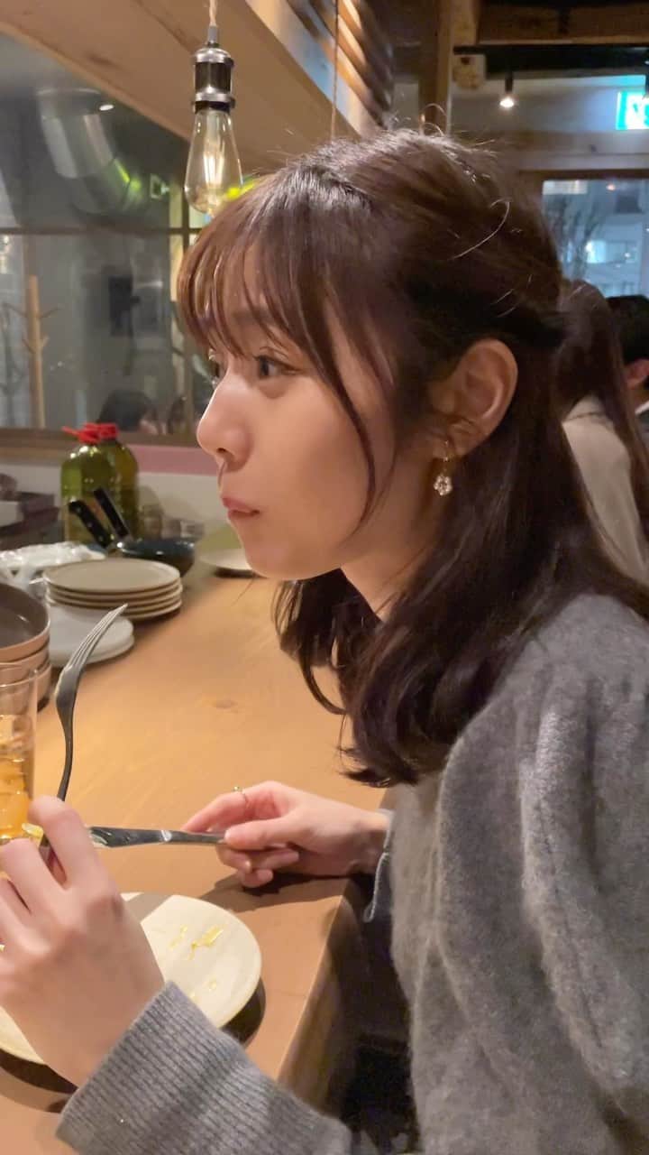 杉浦みずきのインスタグラム：「カウンターで美味しい料理をひたすら食べる動画🍽🥩 幸せのひととき☺️  #渋谷グルメ #東京グルメ #渋谷ディナー #dressgrape」