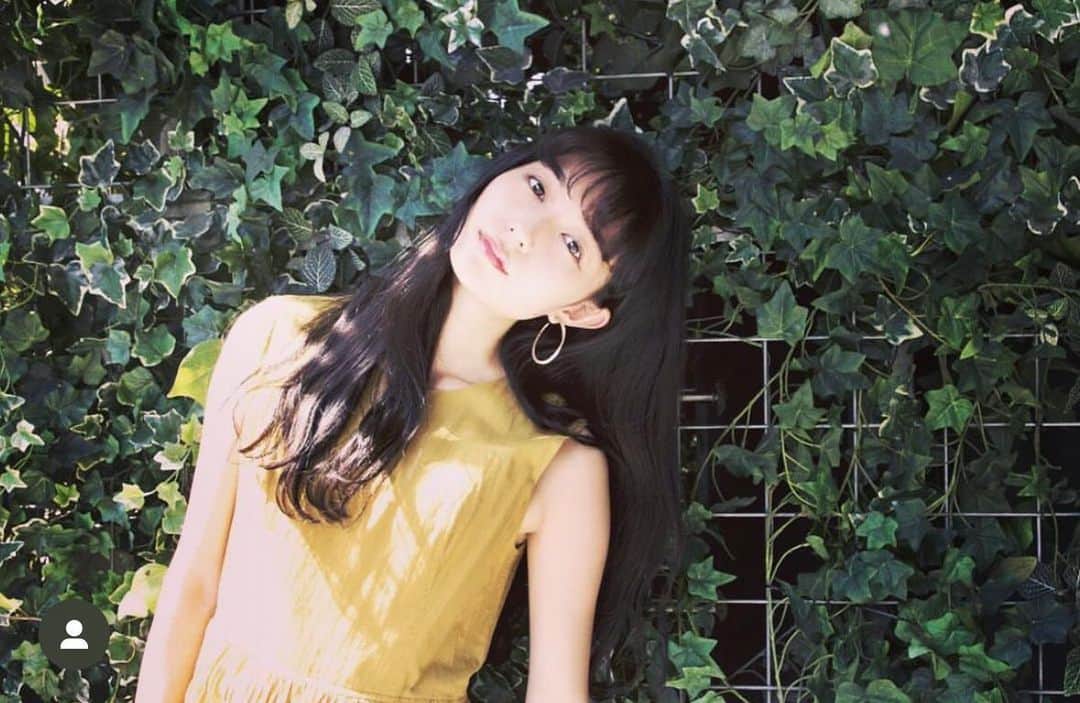 阿部朱梨のインスタグラム：「大切な思い出がつまった 大好きな一枚  何年経っても見返すたびに やっぱり幸せな気持ちになる  写真て素敵だなあ😌🫶🏻」