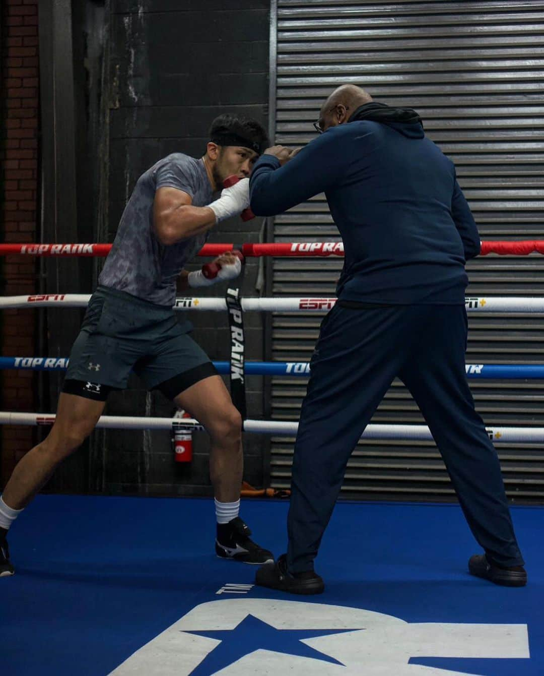 森脇唯人さんのインスタグラム写真 - (森脇唯人Instagram)「. #boxing #boxer #training #olympics  #athlete #workout #lasvegas   📷 @qthaone  @_quincyh_」2月13日 20時32分 - y_moriwaki_888