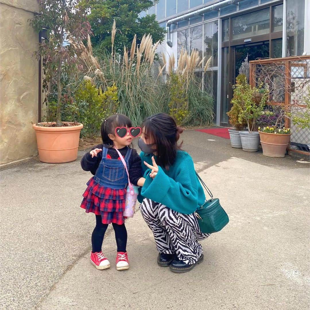 薬師寺美菜子さんのインスタグラム写真 - (薬師寺美菜子Instagram)「▷▶ . BABY👶💓 . ママ大好きマン♡ いつまでも赤ちゃんでいてね♡ . . #baby#girl#3歳#三女」2月13日 21時21分 - minachun_s2