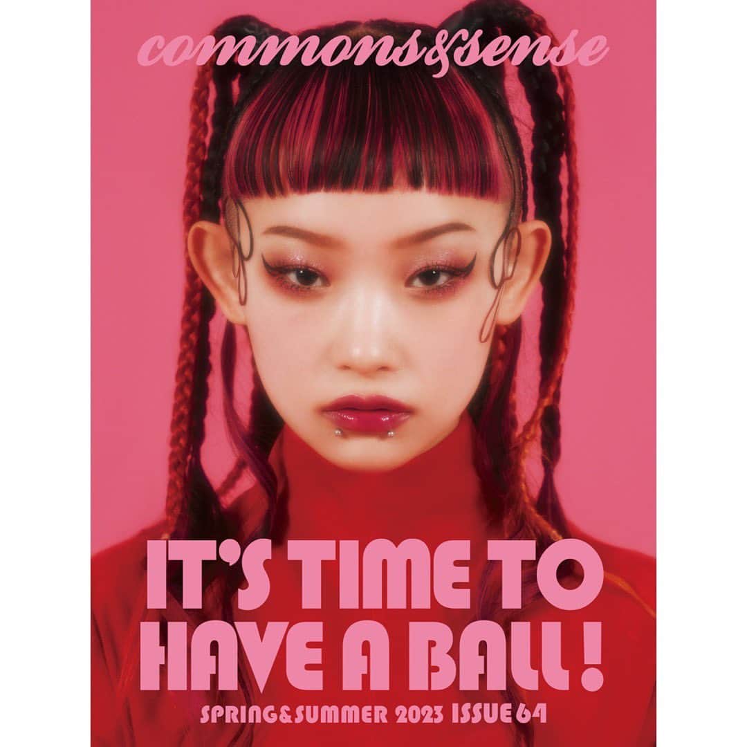 commons&senseのインスタグラム：「. commons&sense ISSUE64 out on February 27th, 2023!! #ferragamo @ferragamo   photos @yuji_w57  fashion RenRen hair @takayukishibata  make up @akiko25  model @utaha.89」
