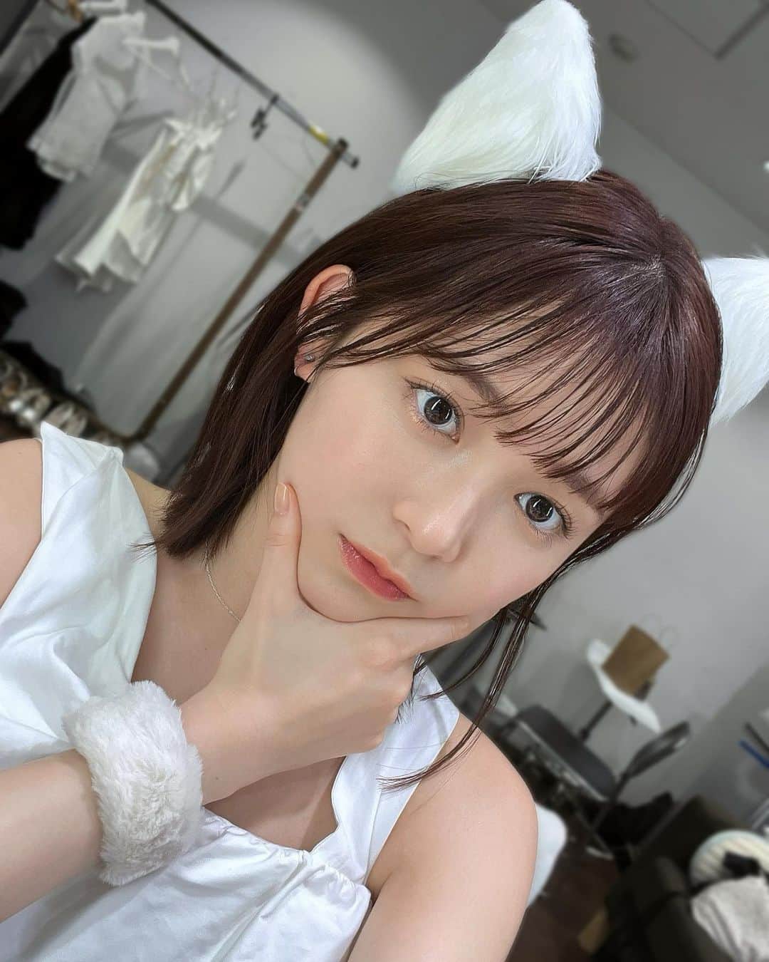 久間田琳加のインスタグラム：「電車で見つけてくれた？🐈」