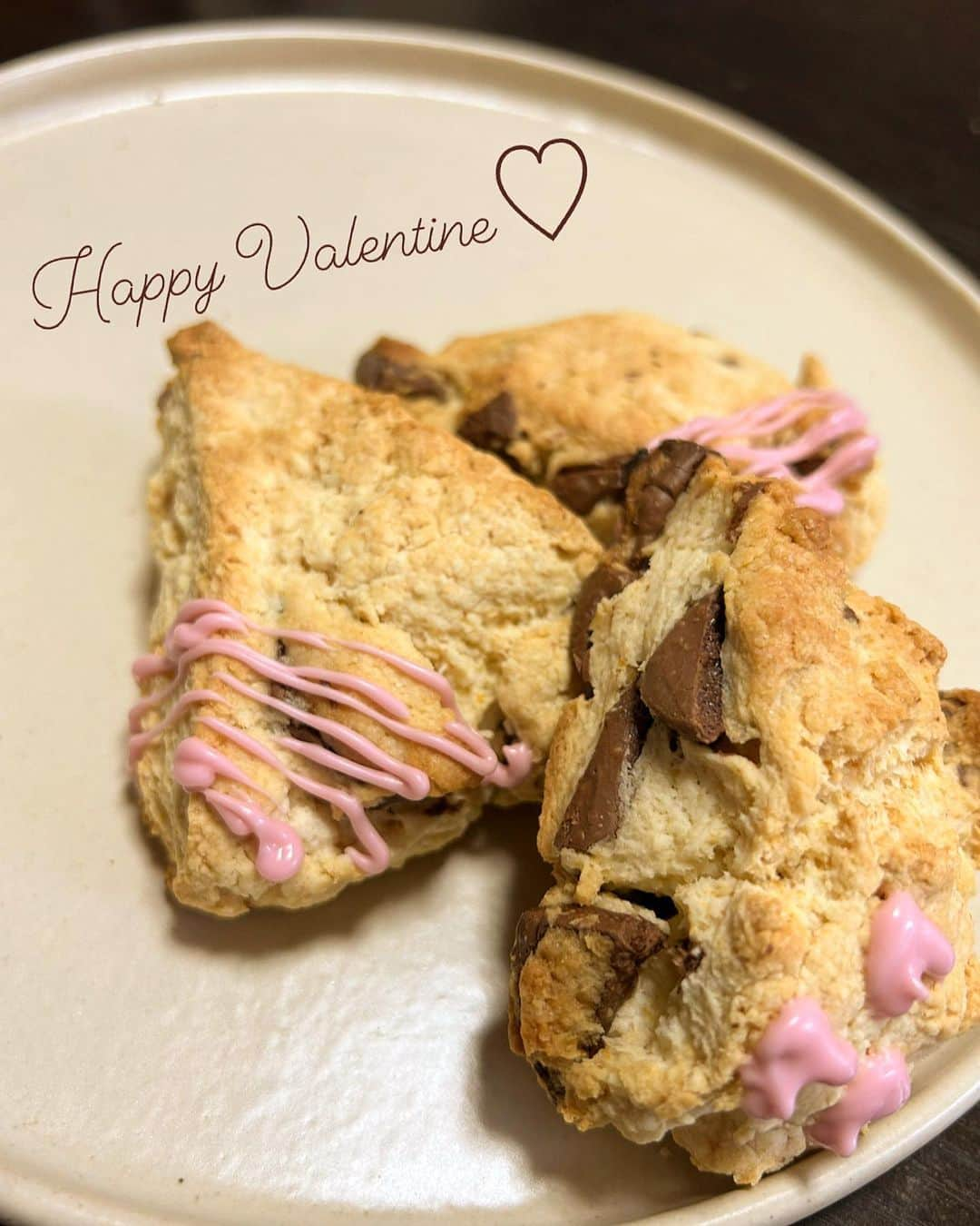 門脇佳奈子さんのインスタグラム写真 - (門脇佳奈子Instagram)「Happy Valentine🍫🤍」2月14日 19時11分 - kanakoofficial