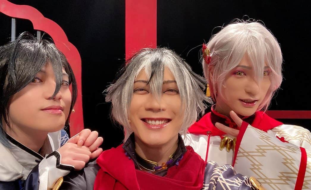 霜月紫のインスタグラム：「ご来場、誠にありがとうございました！！！ #滄海天記  #三貴神 #神3」