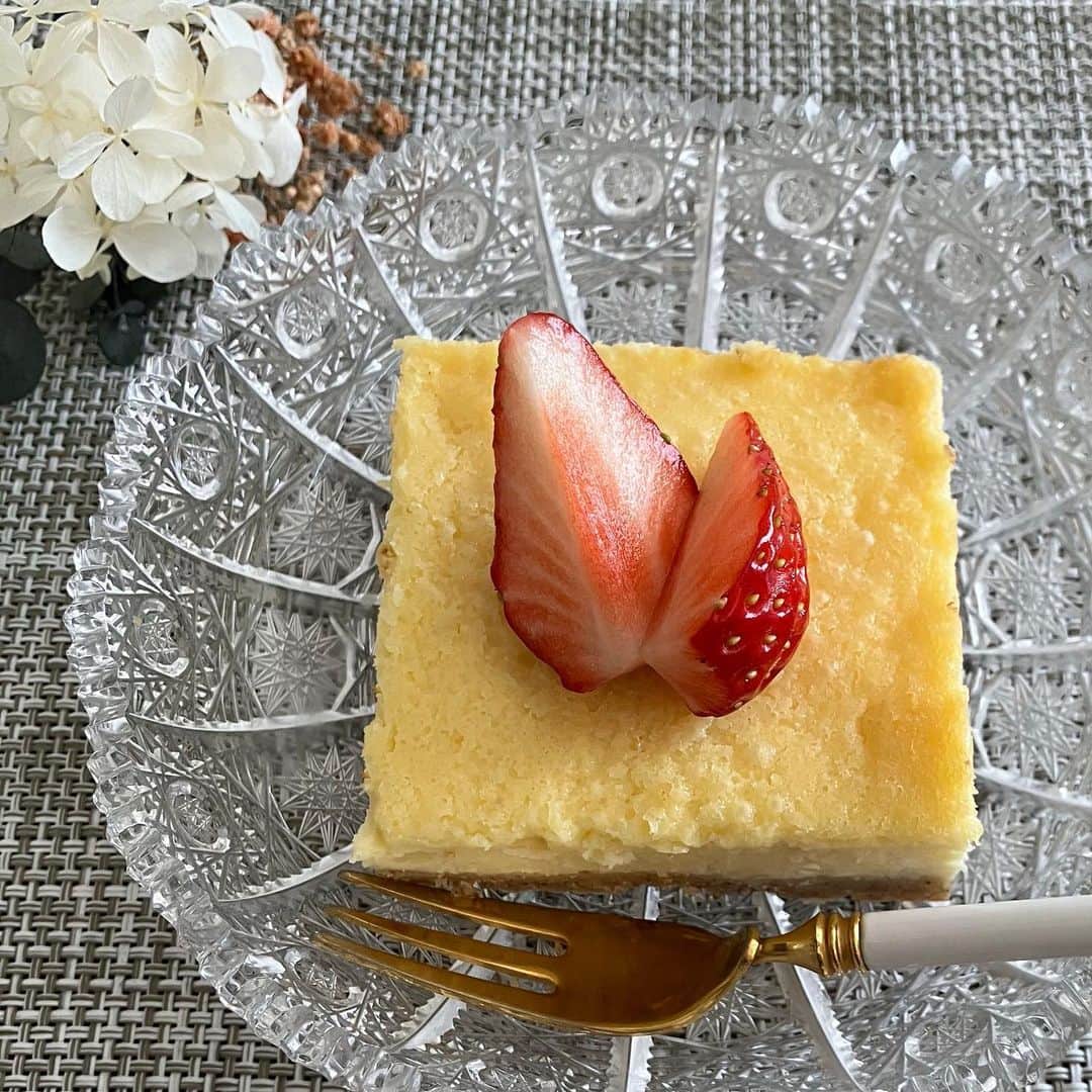高見侑里さんのインスタグラム写真 - (高見侑里Instagram)「◡̈♥︎ Happy Valentine’s Day💓  #チーズケーキ」2月14日 15時20分 - yuri_takami_official