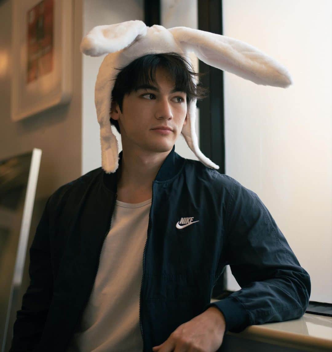 パース・ナクンのインスタグラム：「Happy Valentine’s Day 🐰❤️🥕」