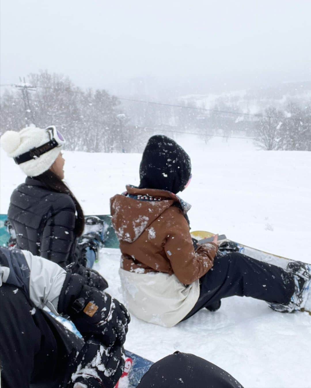 高橋まりさんのインスタグラム写真 - (高橋まりInstagram)「雪の結晶❄️  #niseko #snowbord」2月15日 4時08分 - maributa1112
