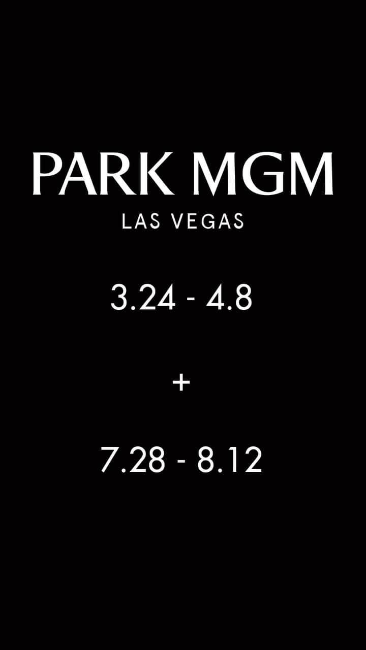 アダム・レヴィーンのインスタグラム：「🎸💘 M5LV rehearsals  Dolby Live at Park MGM - March 24th Link in bio」