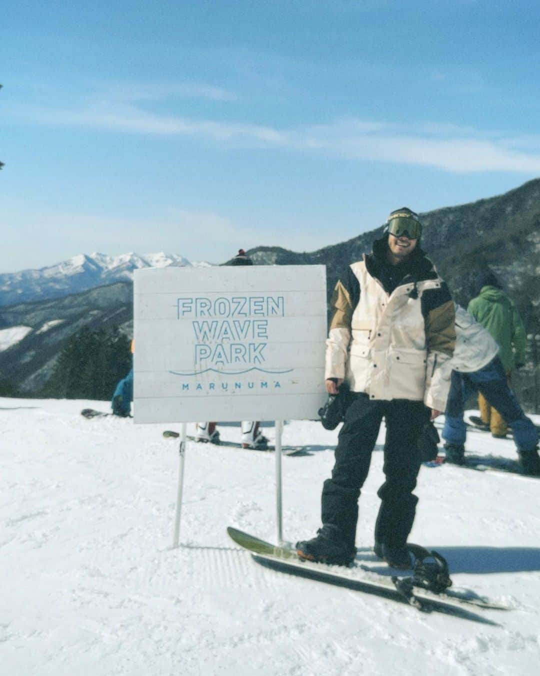 KENNY（吉原健司）さんのインスタグラム写真 - (KENNY（吉原健司）Instagram)「🏂🏂🏂 #g_tour I want more powder☃️」2月14日 21時02分 - kenny_yoshihara