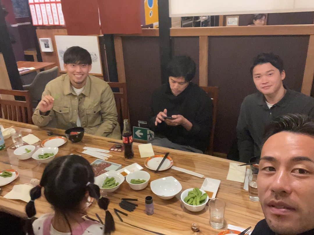 吉田麻也さんのインスタグラム写真 - (吉田麻也Instagram)「@s04 ✖️#atsutouchida ✖️ @koki.machida_official」2月14日 21時21分 - mayayoshida22