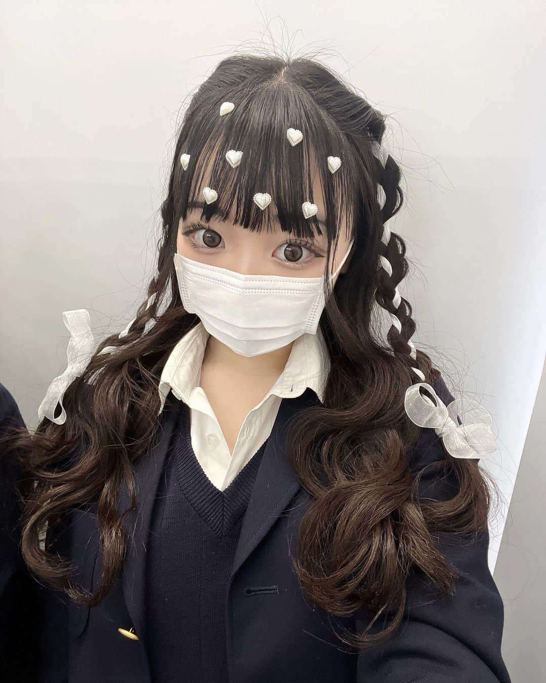 こあ（ゆずこあ）さんのインスタグラム写真 - (こあ（ゆずこあ）Instagram)「・ 友達と放課後リボンヘアアレンジ頑張った、、汗‪‪^^; はっぴーバレンタイン‪‪♡♡」2月14日 21時31分 - koa_0607