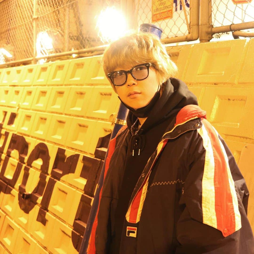 きんふんぱーりーのインスタグラム：「何回来た事やら…🥲  #大慶園  #fila  #サングラス」