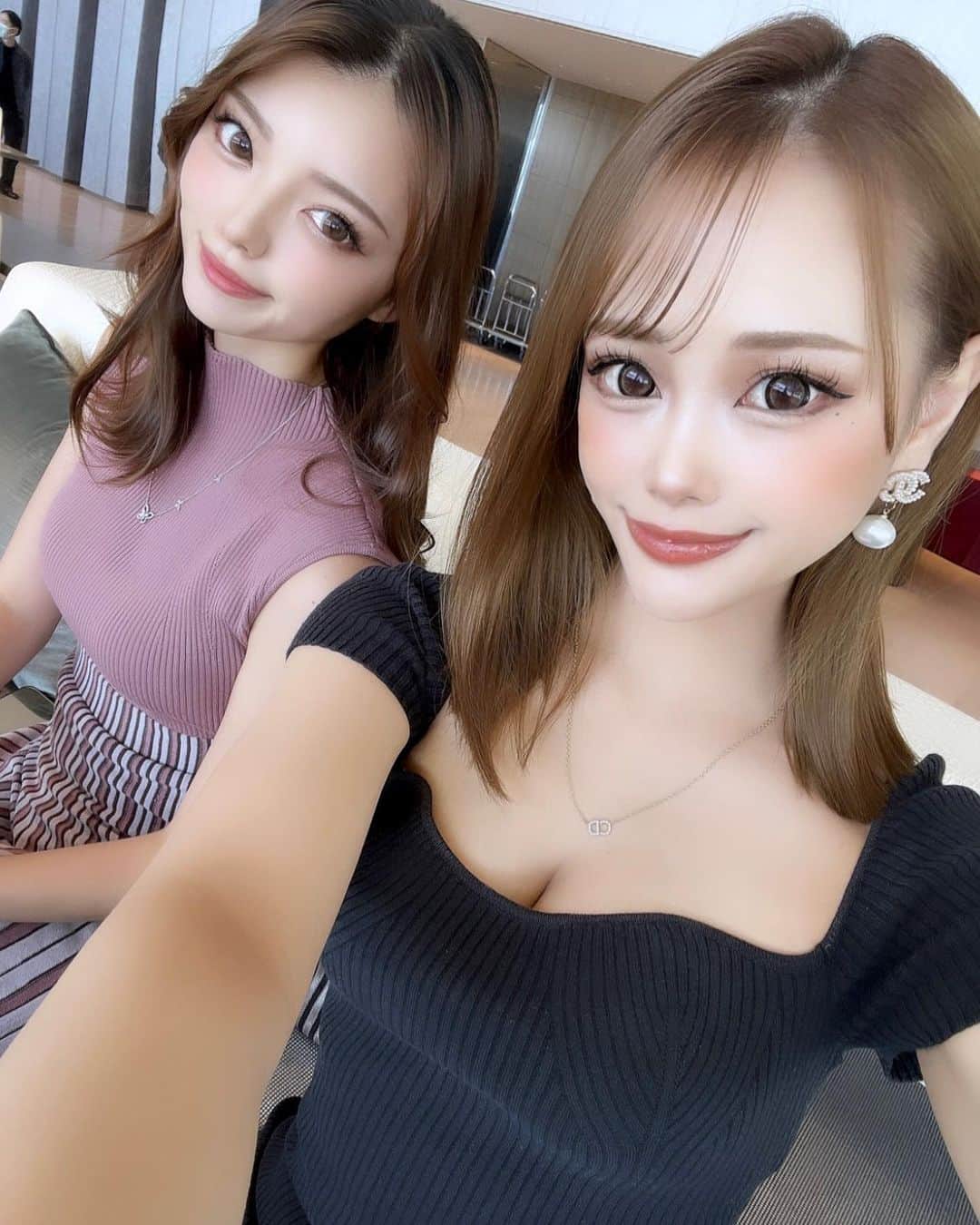 AYAKAのインスタグラム：「来週はのんの🎂🤍  たのしみッ🥂」