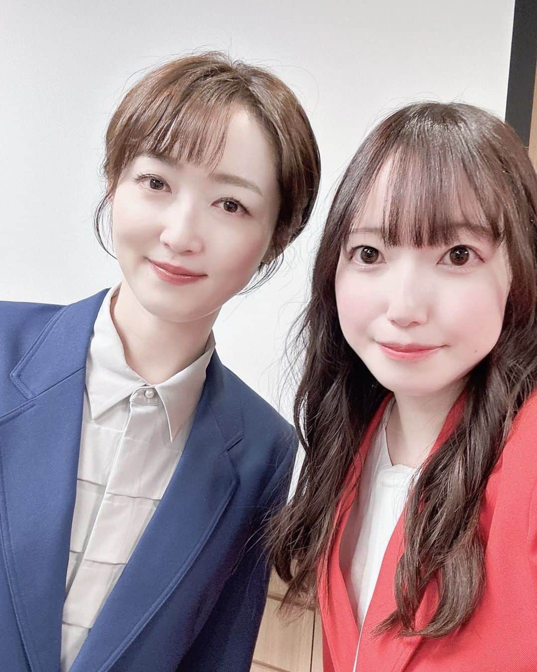 のインスタグラム：「大好きな番組が3年ぶりに復活！ 同じメンバーで４度も番組ができること、 本当に感謝感激です😭この格好が懐かしい！  放送をお楽しみに🍽 またお知らせします♪ #岡山 #香川 #グルメ #アナウンサー」