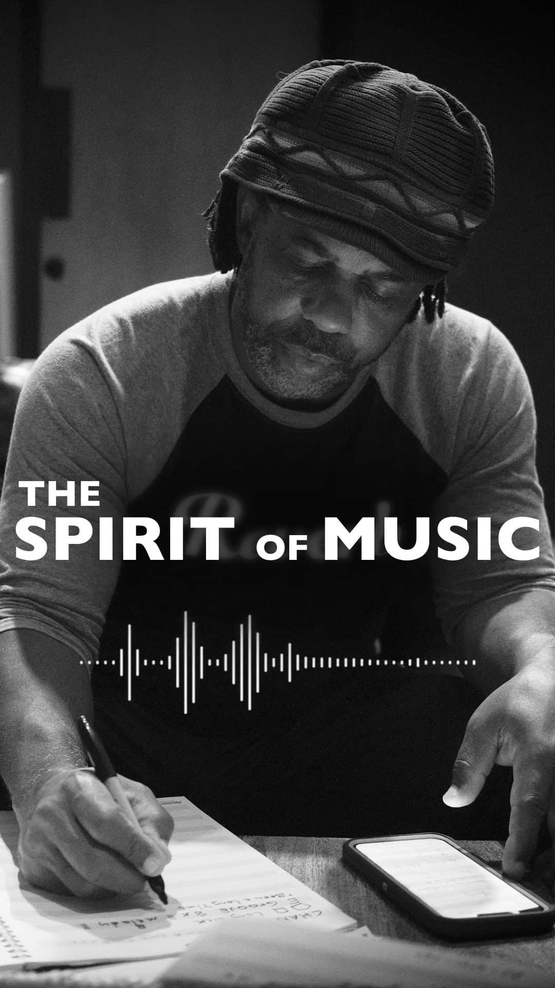 ヴィクター・ウッテンのインスタグラム：「The SPIRIT OF MUSIC.  Read and Listen.」