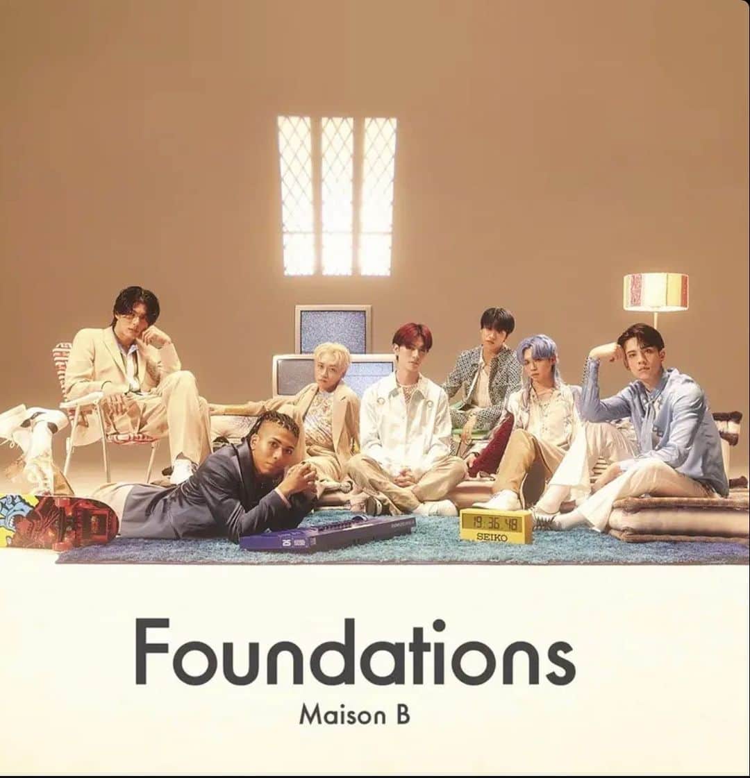 DirtyOrangeのインスタグラム：「Maison B(@maisonb_official ) 『Foundations』  1.Paradise 2.Bringing Out 3.Masquerade 5.Boom Boom Boom  @kenthe390 さん @yohei_tvp さん 4曲ともお二方と制作させていただきました！ 是非よろしくお願いします🔥🔥🔥  https://linkco.re/Xnq6Y8PB  #MaisonB_Foundations #maison_B」