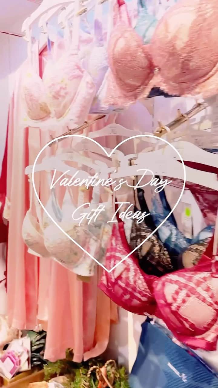 ブラデリスのインスタグラム：「Everyday is happy valentines. 💕#happyvalentinesday #everydayvalentine #valentinesgift #giftideas #giftidea #gifting #giftforher #giftforgirlfriend #giftforwife #giftforyou #giftforyourself #giftforlove #giftforlovedones #lingerie #underwearshop #nyc #bradelis」