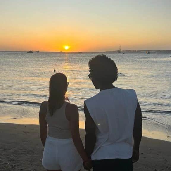カルロス・サンチェス・モレノのインスタグラム：「#happyvalentinesday ♥️」