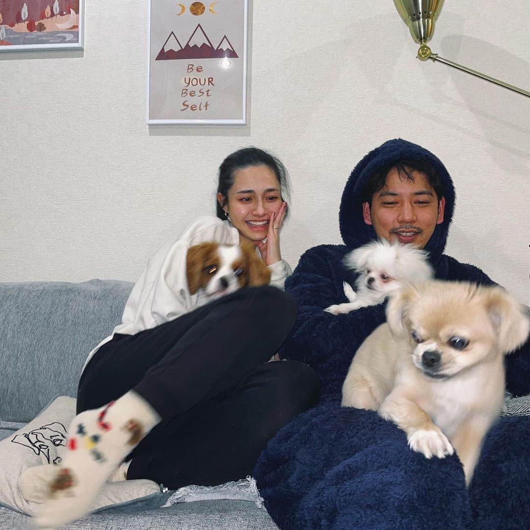 想乃のインスタグラム：「全員で写真撮るの難しっ🤹🏻‍♀️ ぼさぼさ！！🦁」