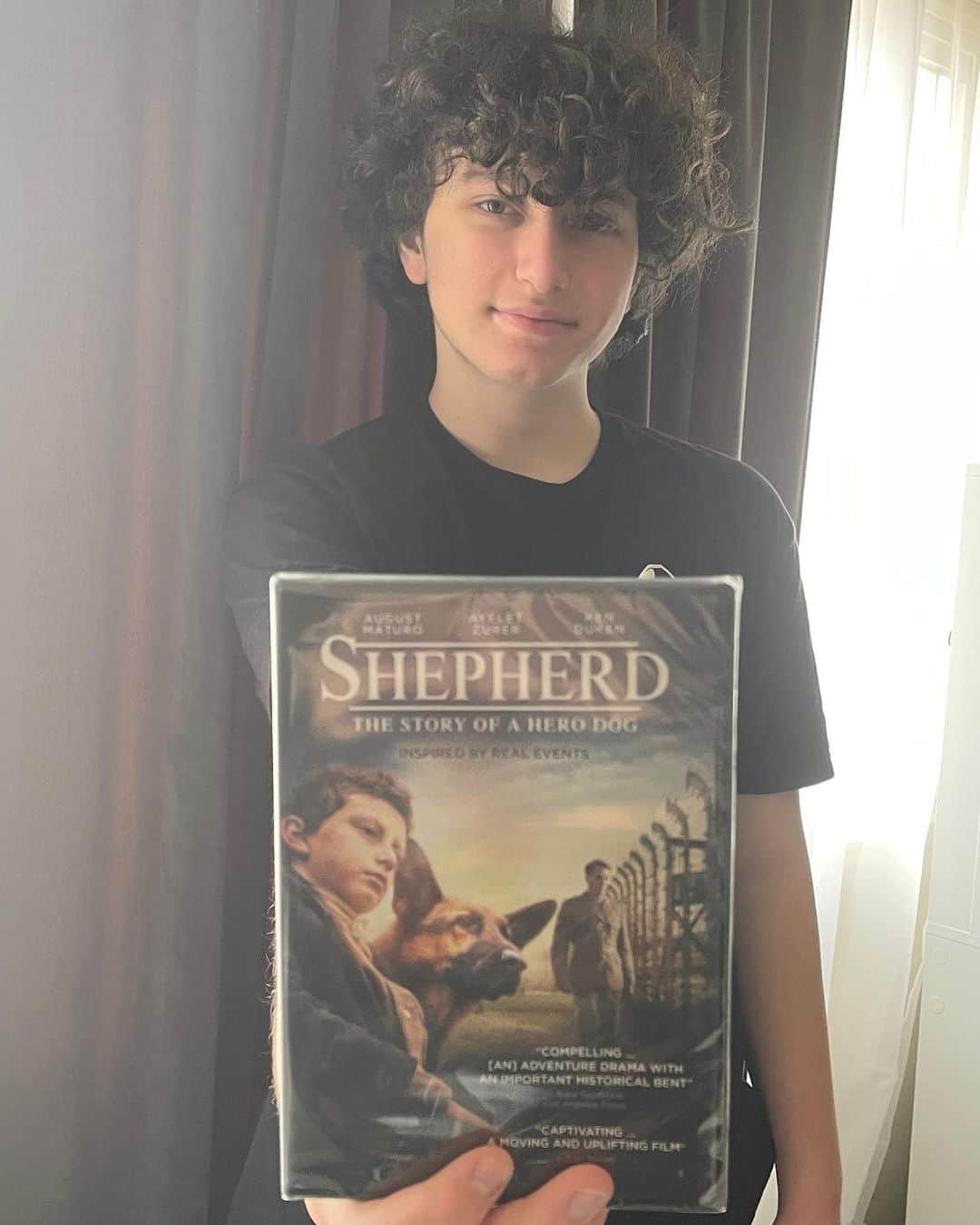 オーガスト・マトゥーロのインスタグラム：「🫶best Valentine’s Day ever - Shepherd is now available in the US/Canada on Blu Ray, DVD & Digital/Streaming」