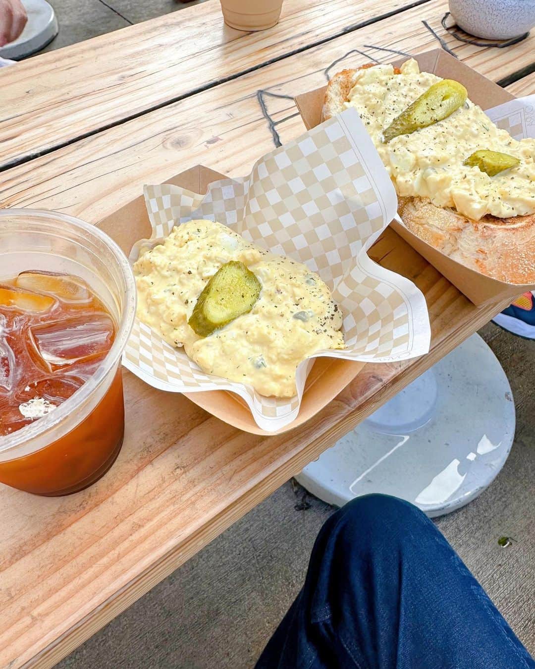 高橋理洋さんのインスタグラム写真 - (高橋理洋Instagram)「ARVO 朝8時からやってるカフェ。エッグサラダトーストが美味しい。コロナ前はすごい人気やったけど今は比較的楽に入れる  @a_r_v_o   #高橋理洋 #arvo  #ハワイ #ハワイグルメ #リヨログ #gaac2  #ハワイカフェ」2月15日 11時04分 - fc2inc