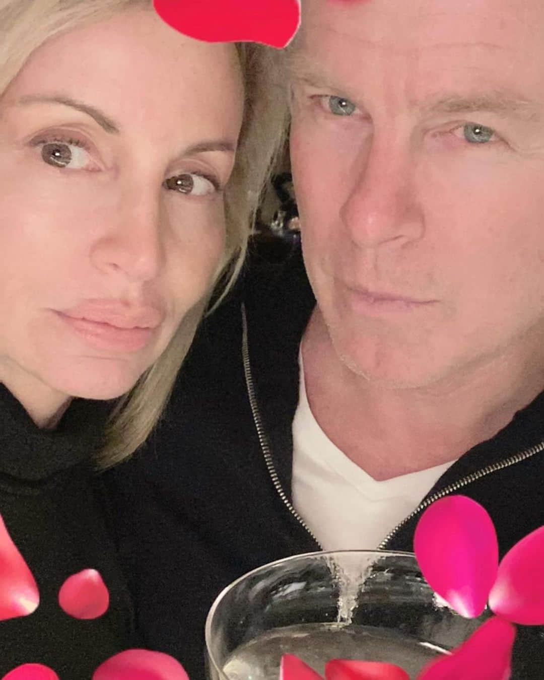 カミール・グラマーのインスタグラム：「Happy Valentines Day!」